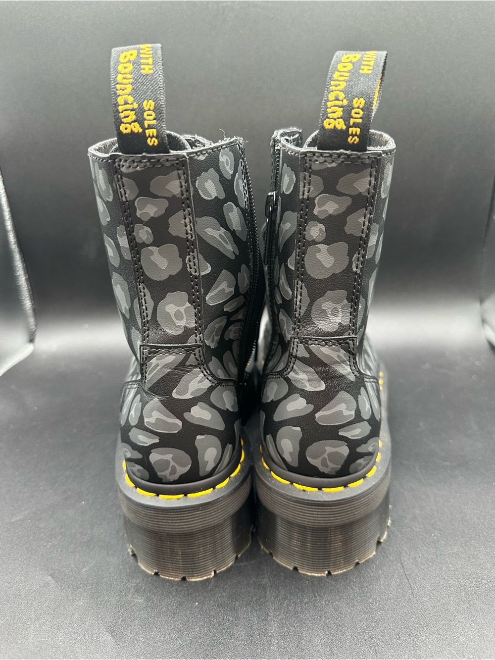 Dr. Martens Jadon Leopard Leather Platform Combat Boots Women Sz 7 Men 6 - Picture 4 of 7
